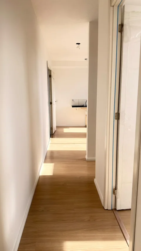 Corredor interno do apartamento visitado